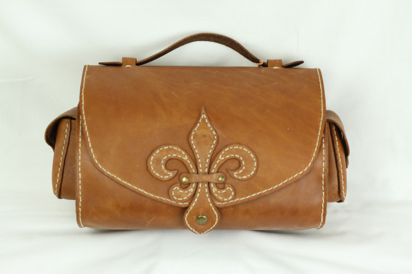 Fleur de lus handbag